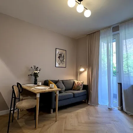 Rosa Local, Explore Easy Apartment